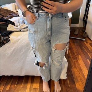 American Eagle Outfitters Light Blue Distressed Mom Jeans